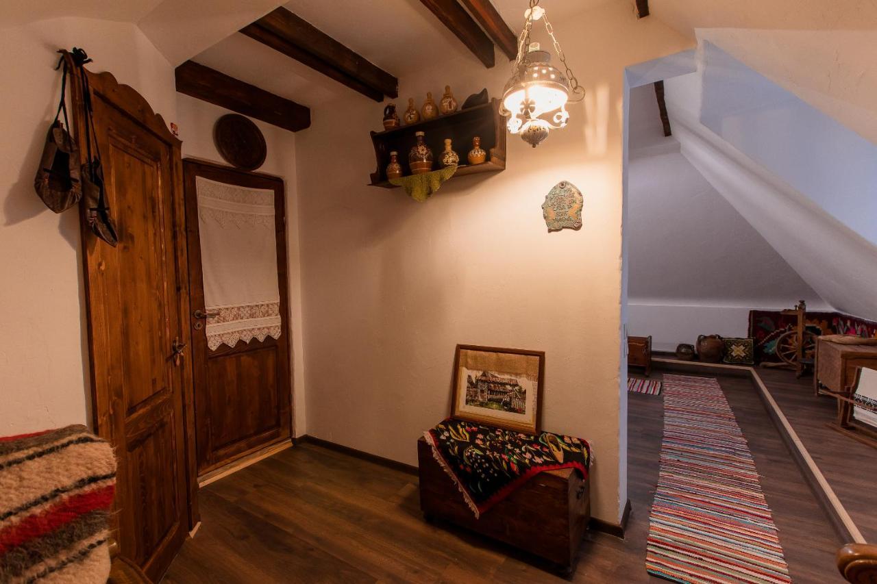Casa Cu Cerdac Villa Nucşoara Exteriör bild